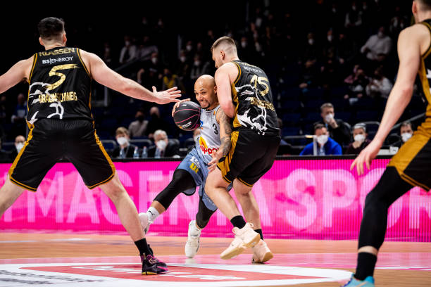 赛的胜负 赛的胜负