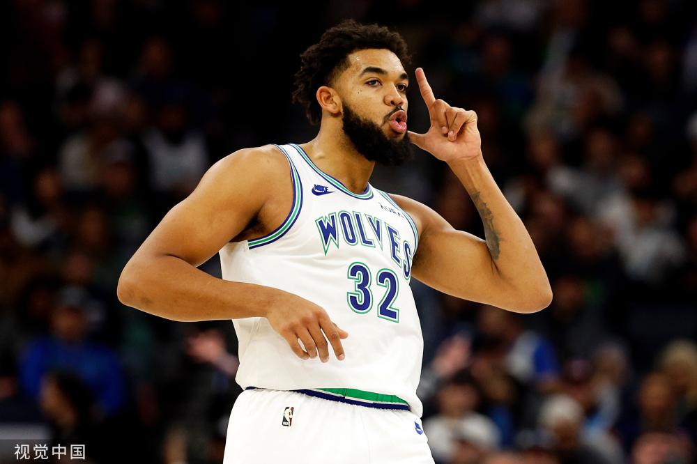 两队斗智斗 两队斗智斗