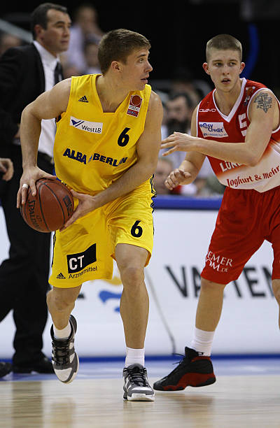 不是偶然 不是偶然